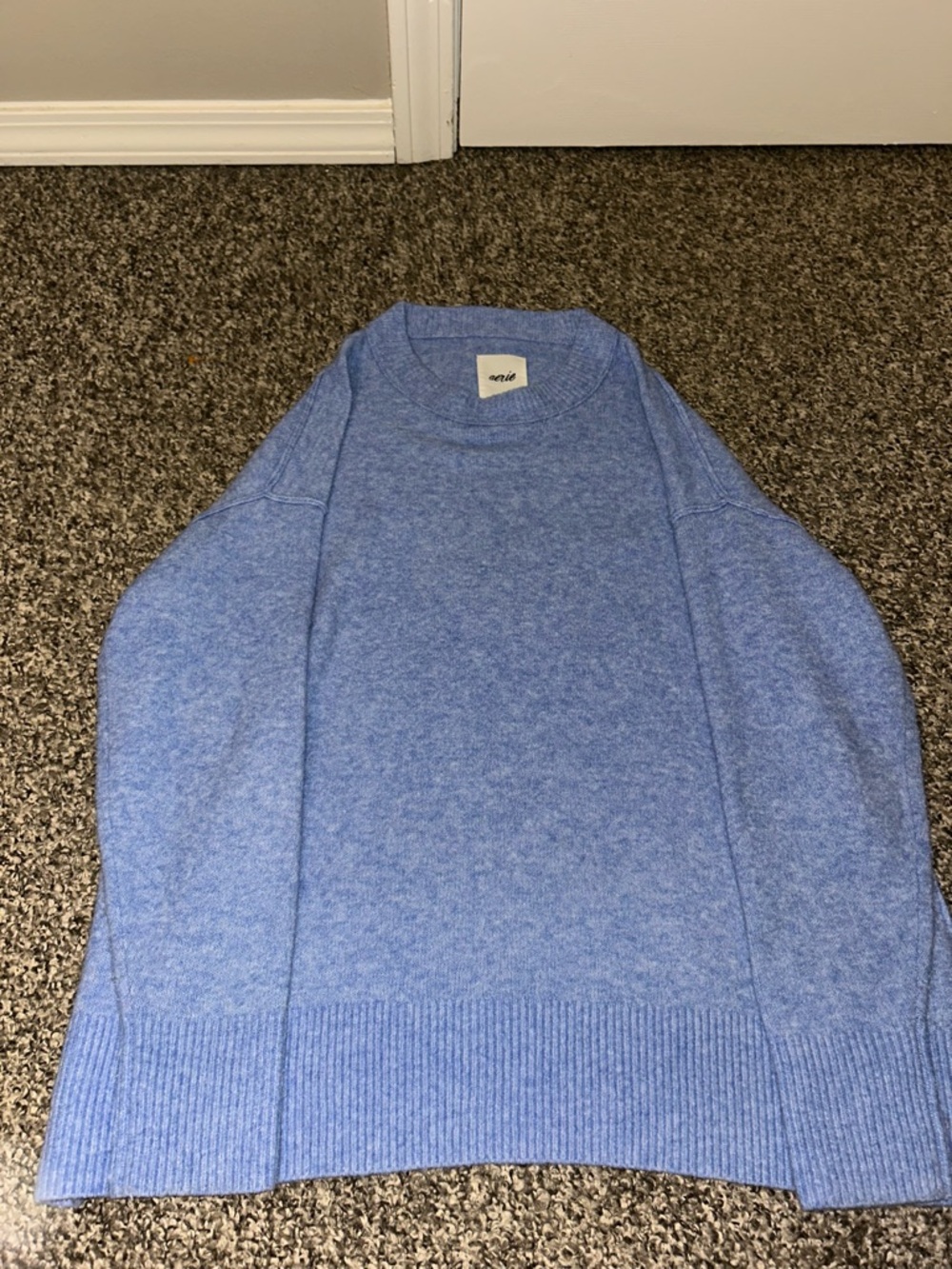 Aerie Women’s Light Blue Crewneck Sweater - Size Small (oversized fit)
